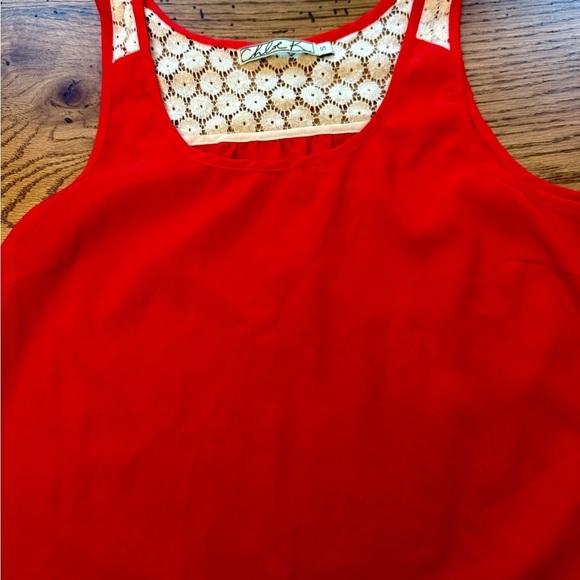 CHLOE K tank top blouse sleeveless red size small lace - Picture 2 of 5